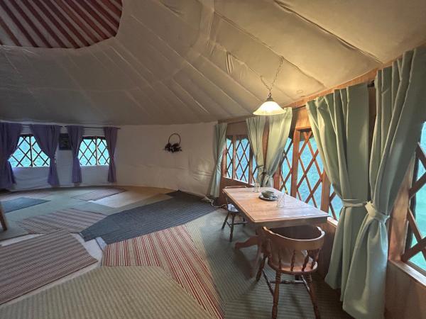 Single Family in Elmore VT