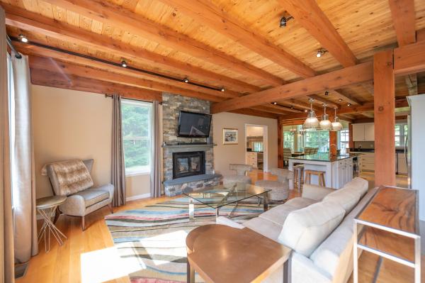 8 Challenger Hill Extension