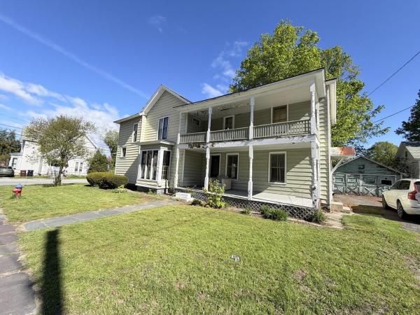 11 Allen Avenue