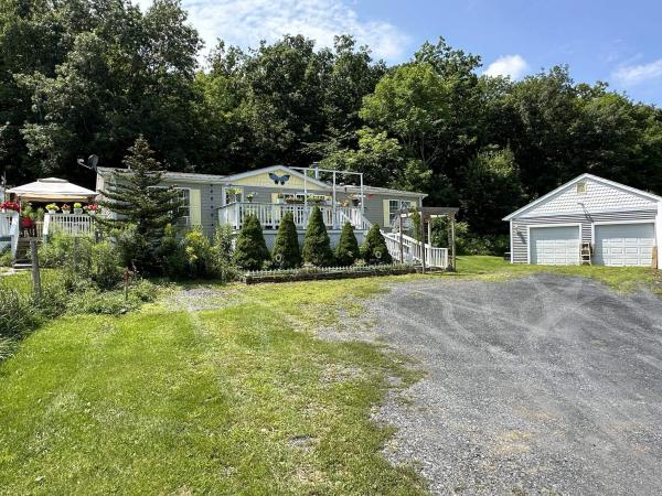 79 Young Road