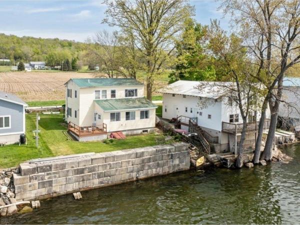 209 Ferrand Road