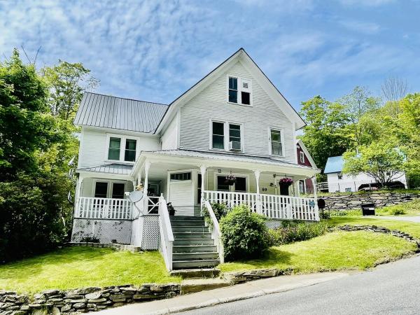 89 Gates Pond Road
