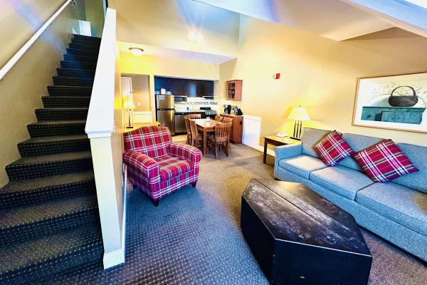 311 Qtr 3 Grand Summit Way