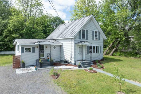 158 North Main Street