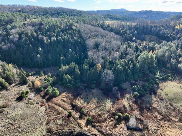 00 Topsham Corinth Road