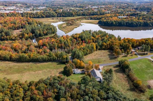 Single Family in Morristown VT