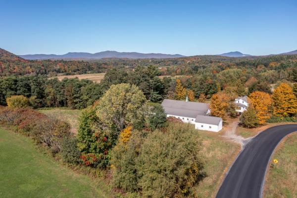 Single Family in Morristown VT