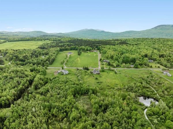 Single Family in Wolcott VT
