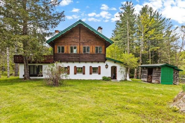 1270 Mountain Road