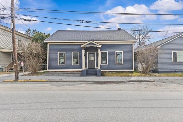 158 Seminary Street