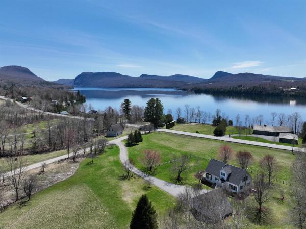 93 Stoney Brook Lane