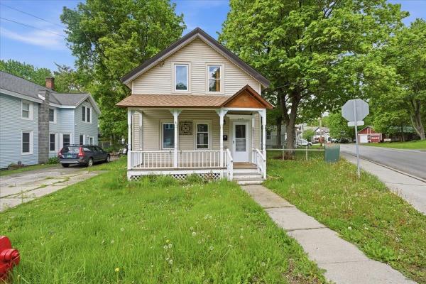 256 Union Street