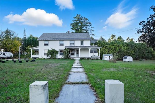 15 Shedd Place