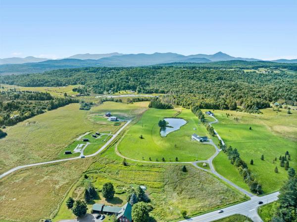 Single Family in Morristown VT