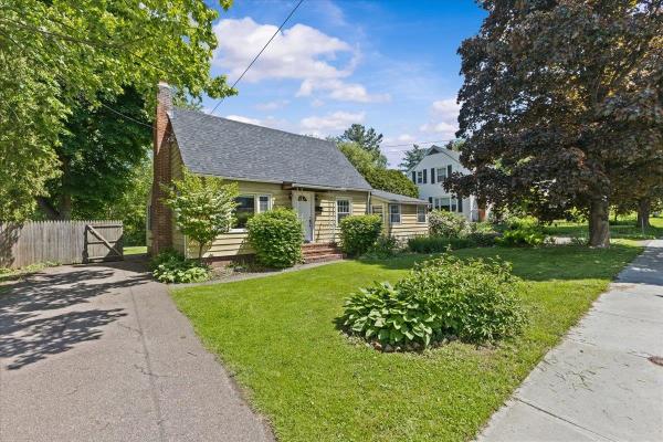 360 Flynn Avenue