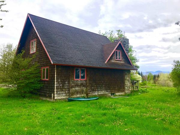 Single Family in Morristown VT
