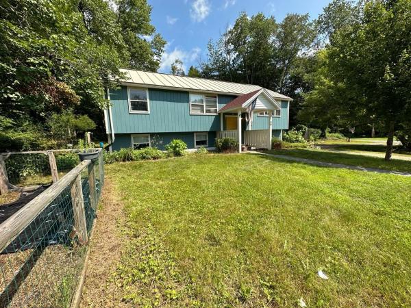 48 Loop Road