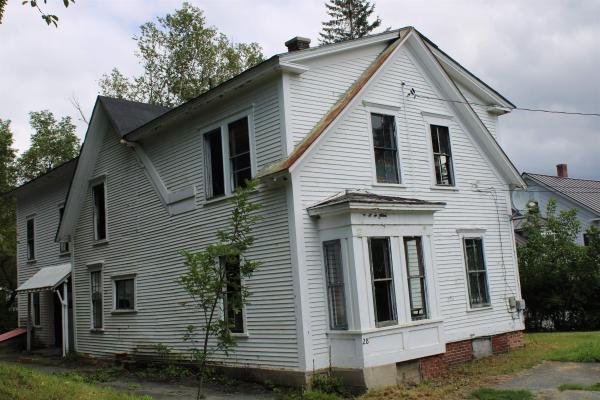 28 Meeting House Hill
