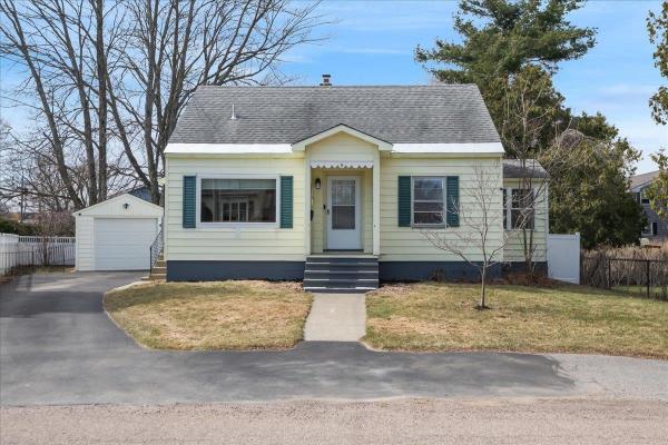 9 Heath Street