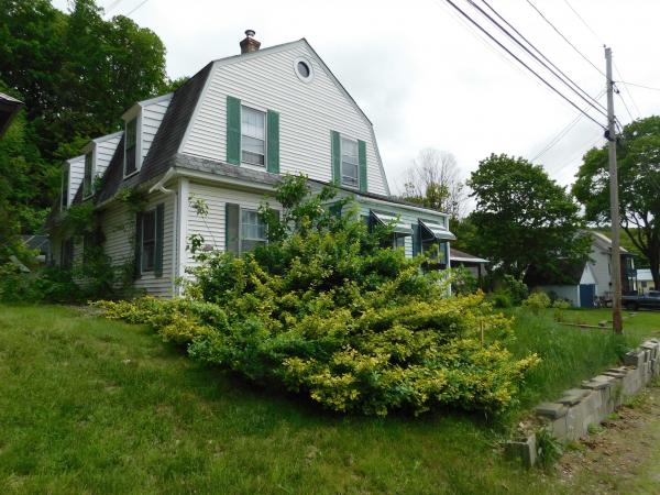 54 Bridge Street