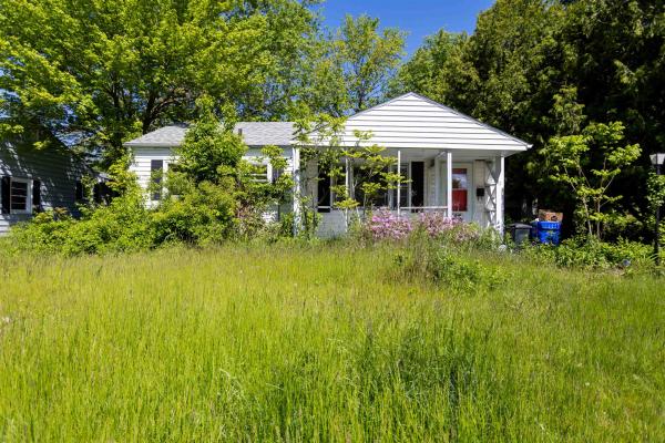 82 Green Acres Drive