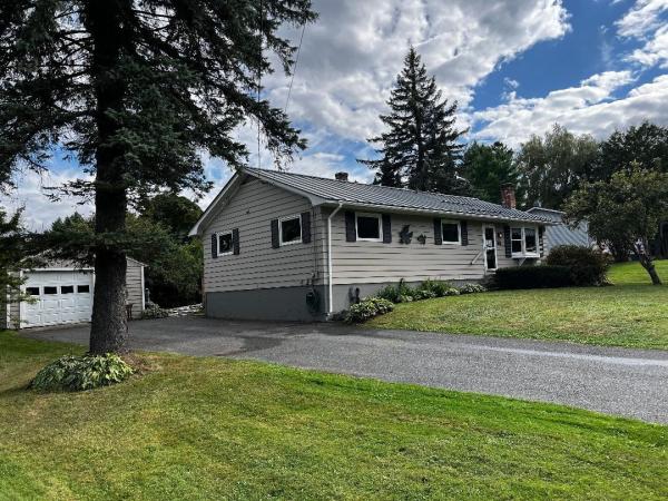 438 Websterville Road