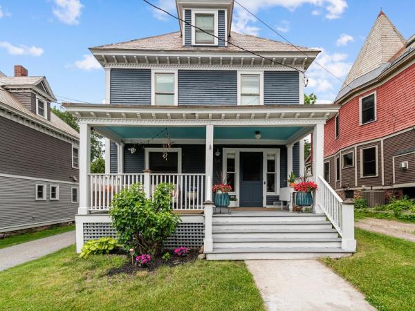 54 Bayview Street