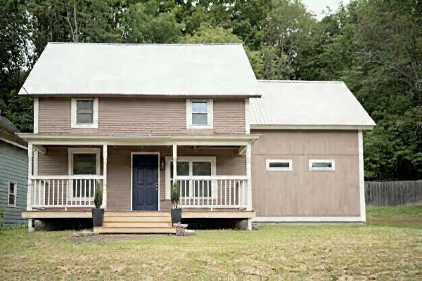 2 Farwell Street