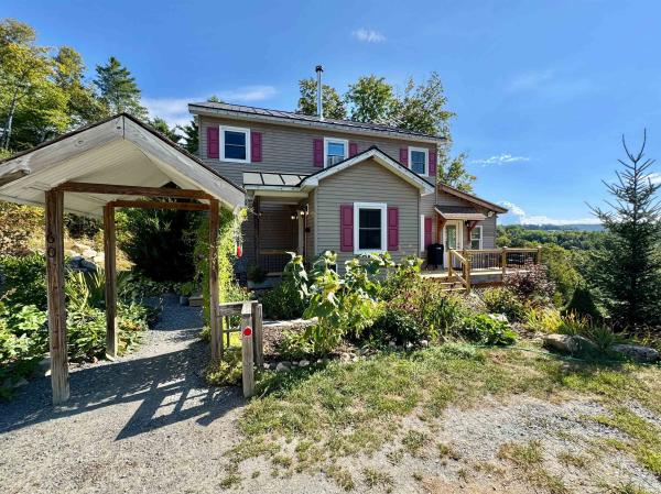 60 Currier Hill Road