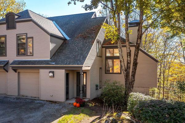 32 Cobble Ridge Road