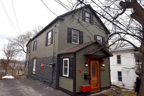 7 MacDonough Drive