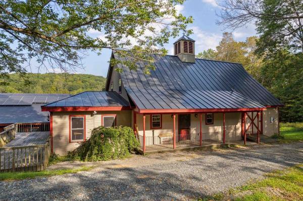 8 Garvin Hill Road