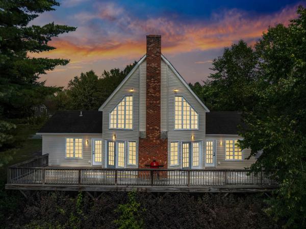 320 Sun Valley Road