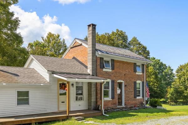 407 River Street