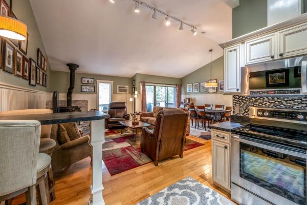 383 Old Quechee Road