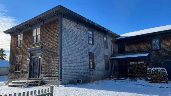 382 South Main Street