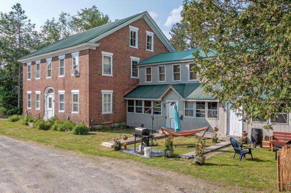 Single Family in Morristown VT