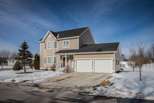 24 Griswold Drive