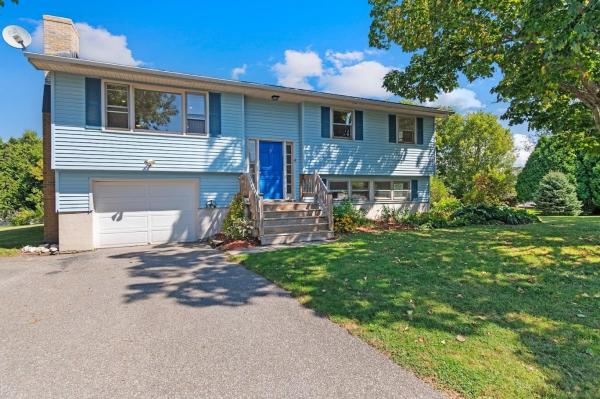 37 Mountain View Boulevard