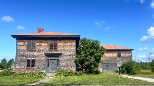 382 South Main Street