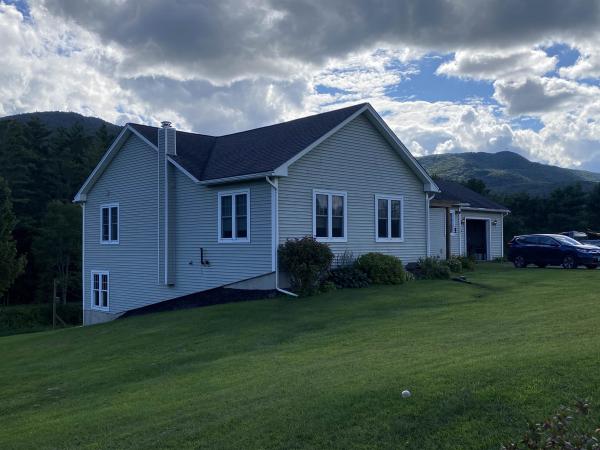 Single Family in Johnson VT