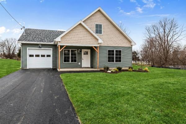 32 Upper Gilman Street