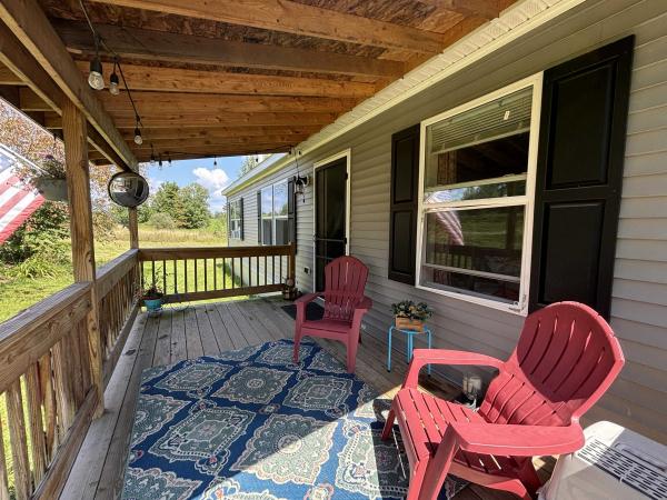 Single Family in Hyde Park VT