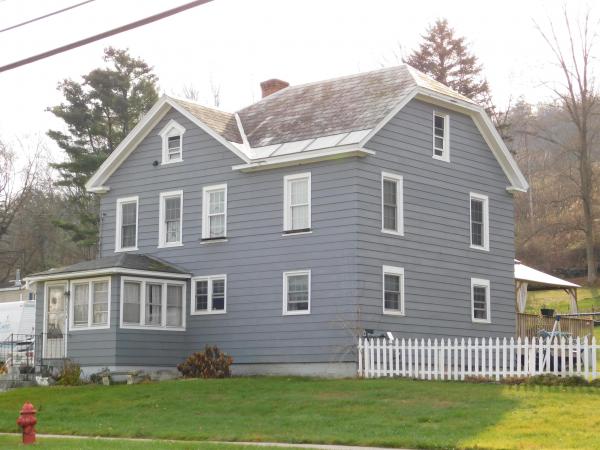 1025 Main Street