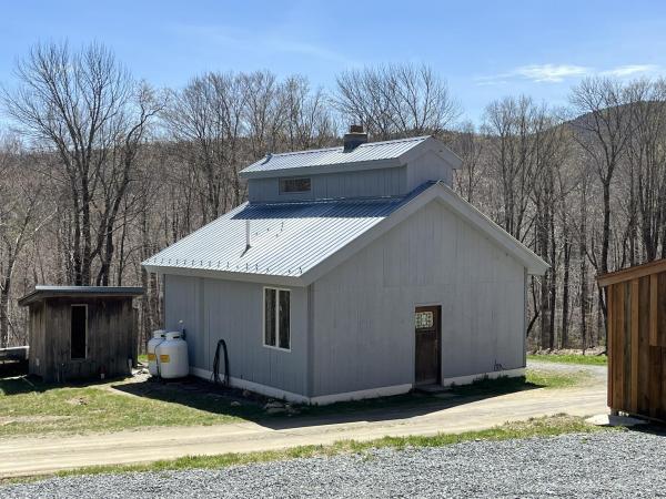 6878 Streeter Road