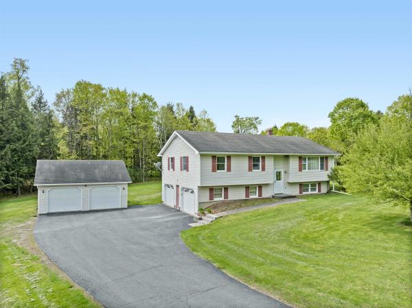 3 Tanglewood Drive