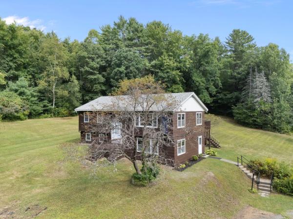 7 Randall Hill Road
