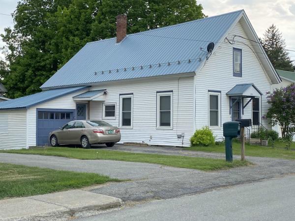 Single Family in Morristown VT