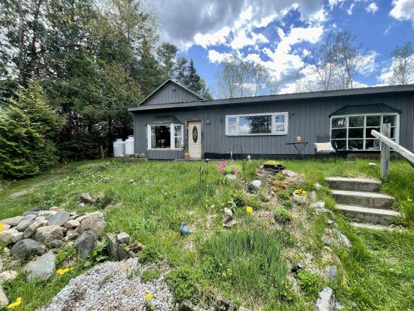 164 Hollow Woods Road