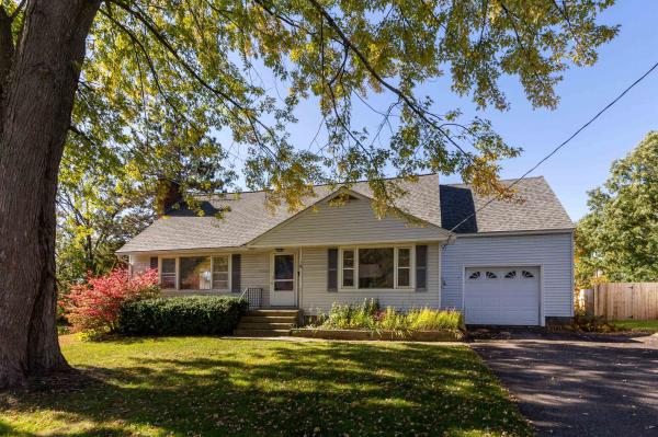 19 Newton Avenue